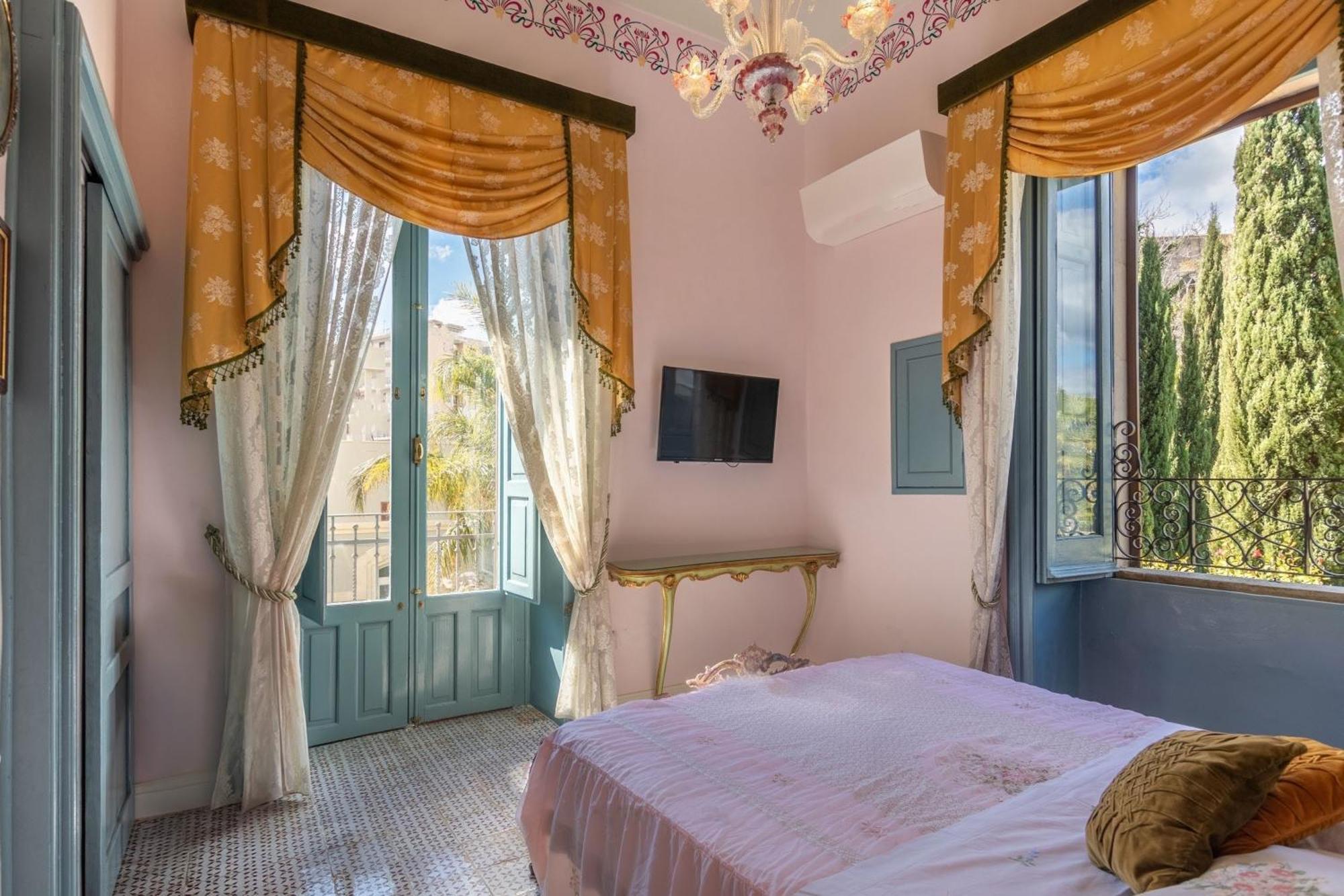 Villa Nicolaci - Liberty Suites Noto Exteriér fotografie